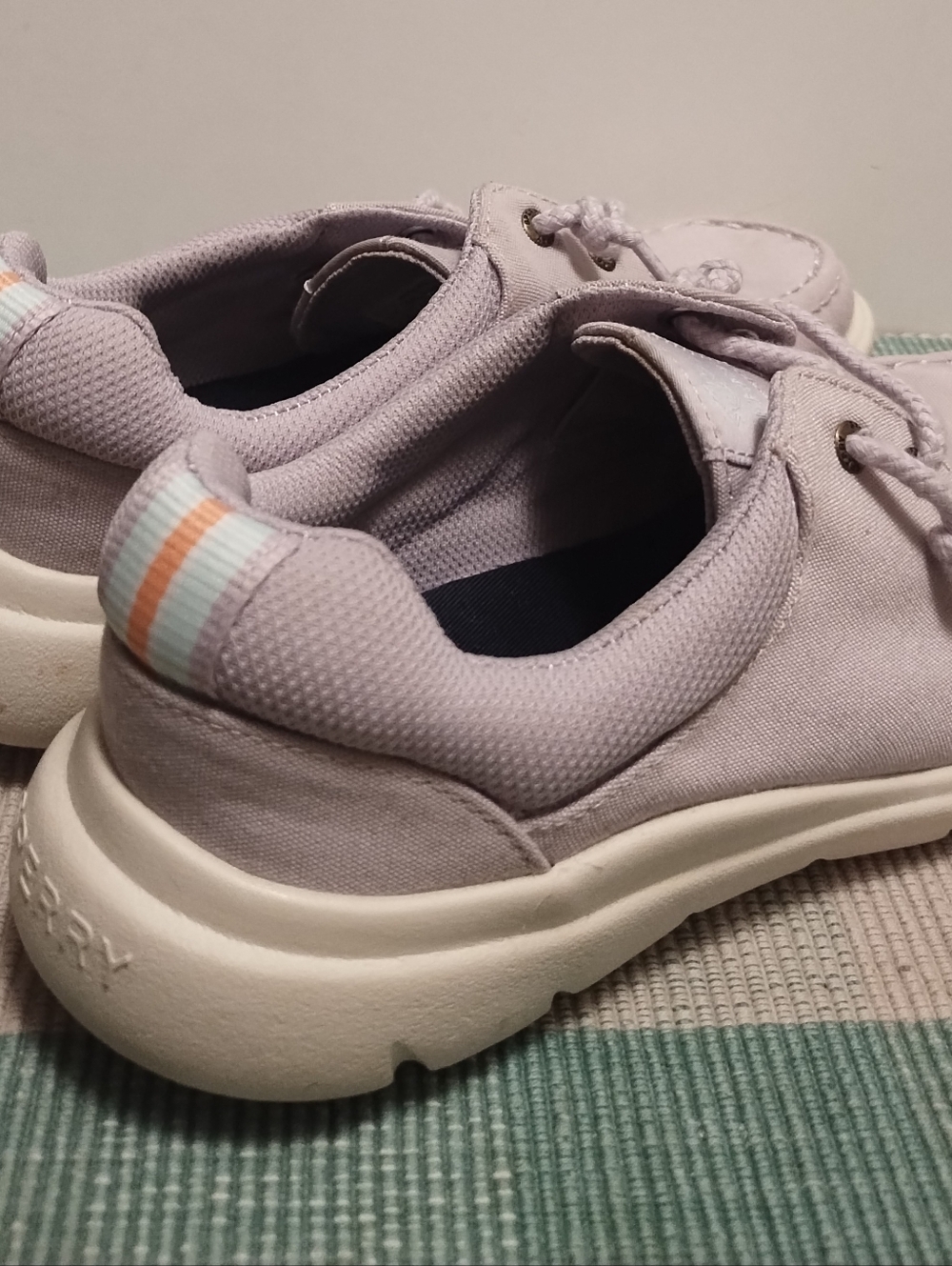 Sperry Casual Canvas Sneakers in Light Lavender